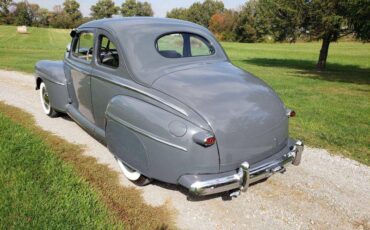 Ford-Coupe-1948-4