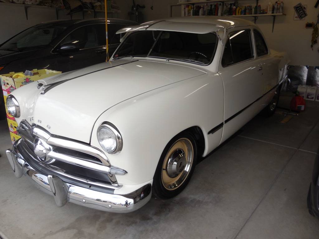 Ford-Coupe-1949-1