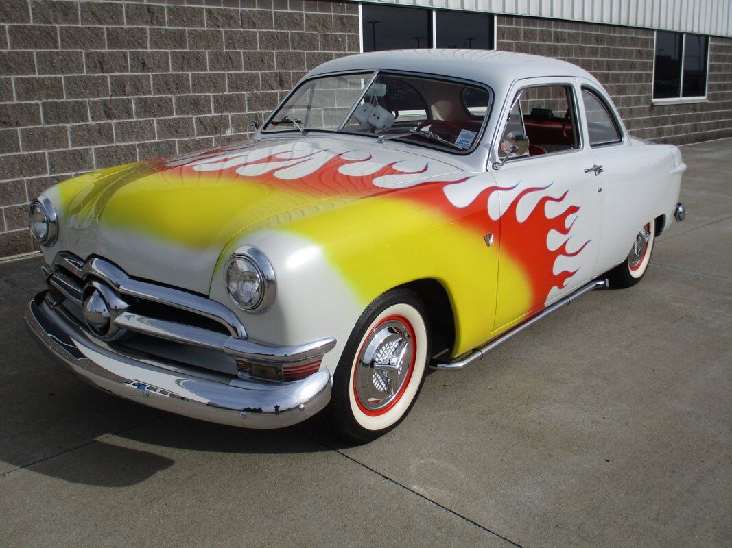 Ford-Coupe-1950-32