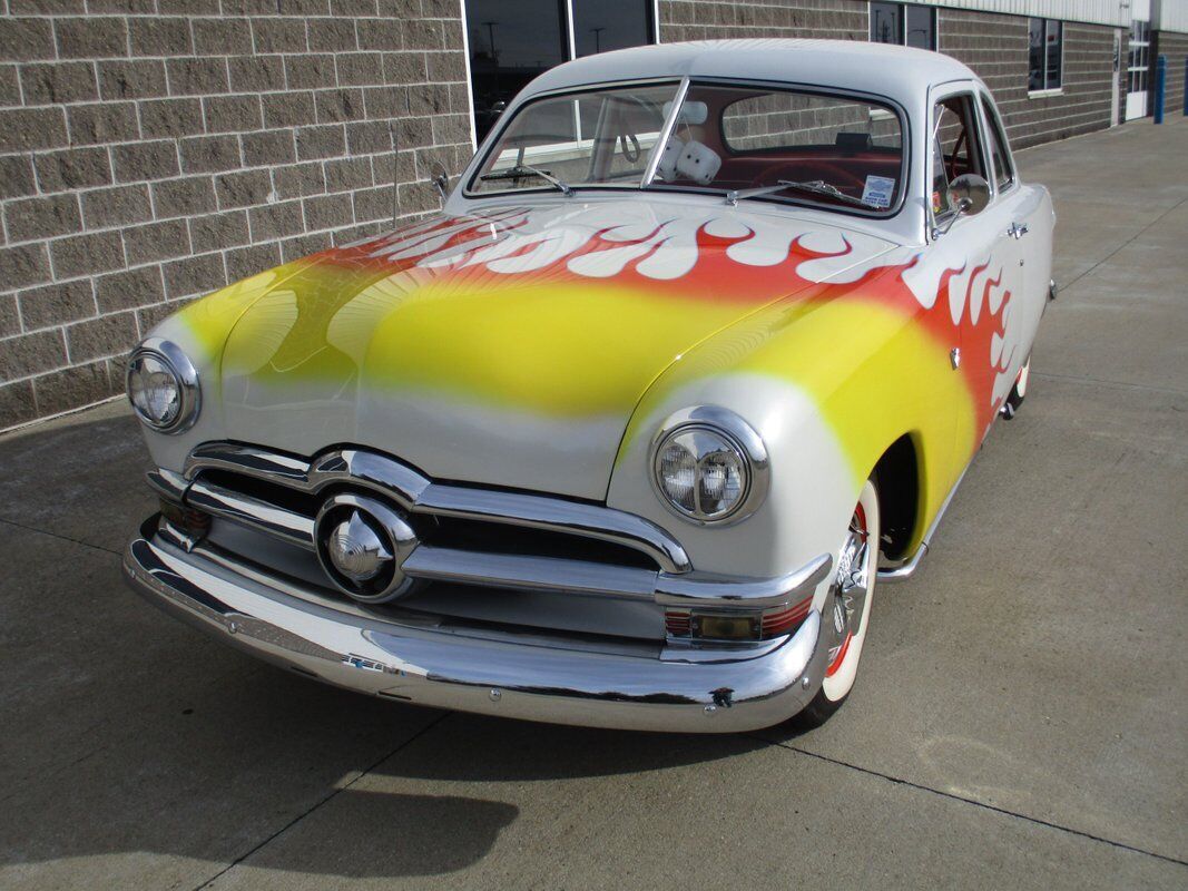 Ford-Coupe-1950-33