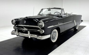 Ford-Crestline-Cabriolet-1952-1