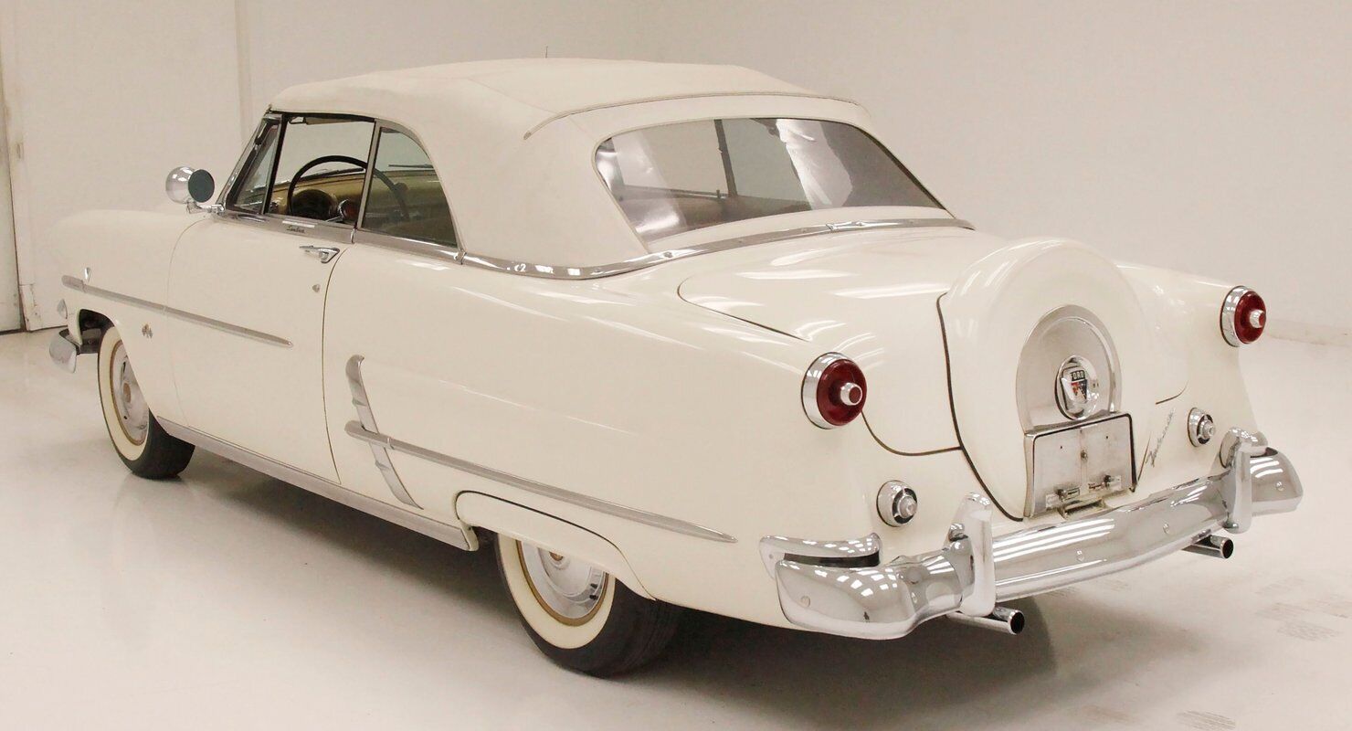 Ford-Crestline-Cabriolet-1953-4