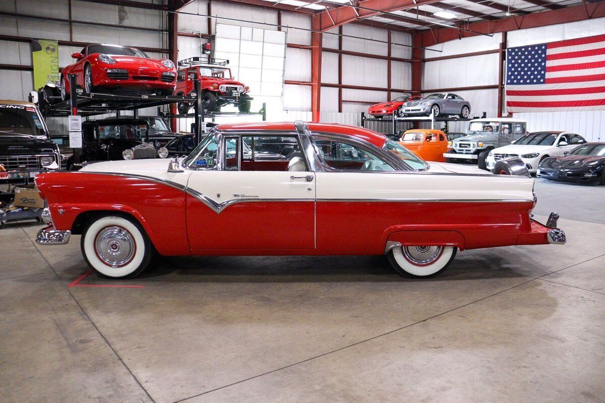 Ford-Crown-Victoria-Coupe-1955-2