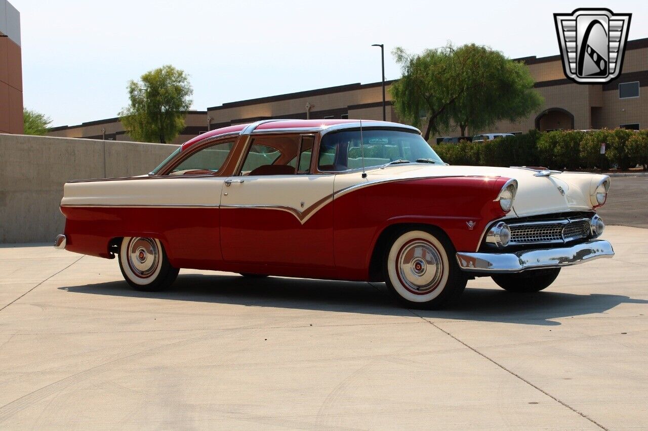 Ford-Crown-Victoria-Coupe-1955-5