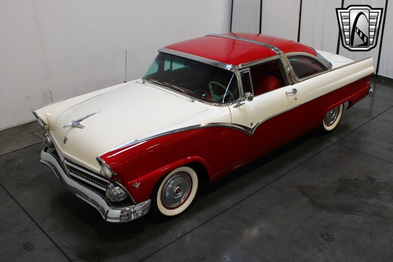 Ford-Crown-Victoria-Coupe-1955-7