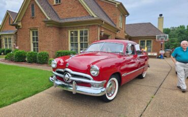 Ford-Custom-1950-4