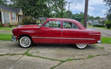 Ford-Custom-1950-6