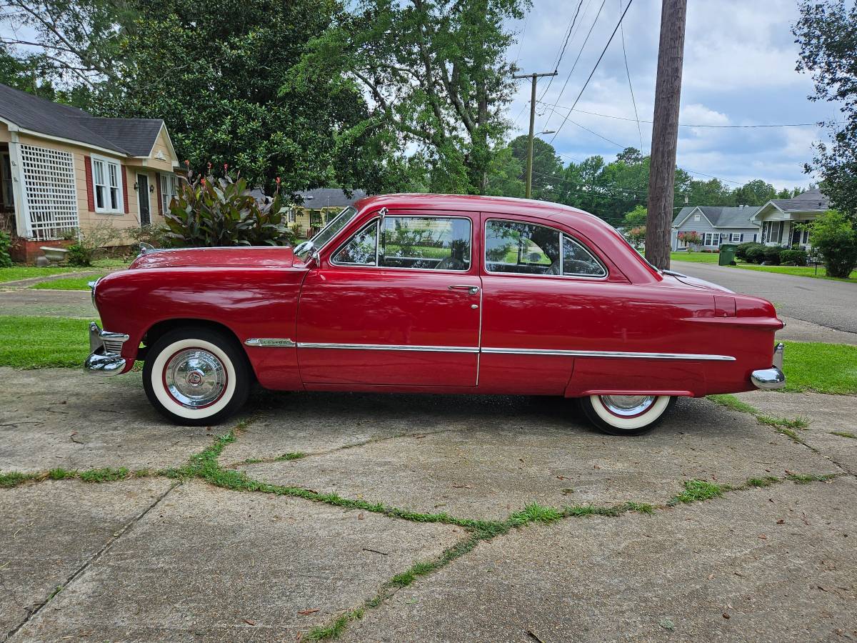 Ford-Custom-1950-6