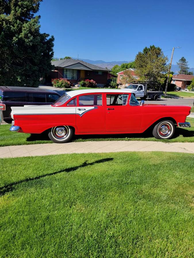 Ford-Custom-300-1957-1