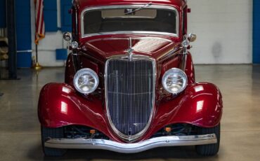 Ford-Custom-Berline-1934-12