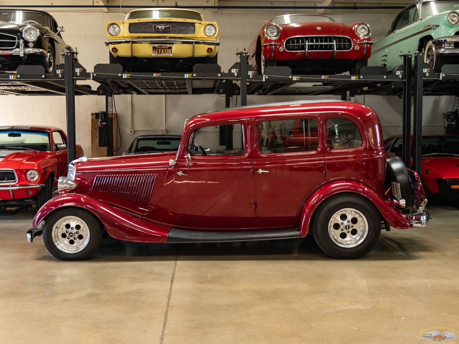 Ford-Custom-Berline-1934-5