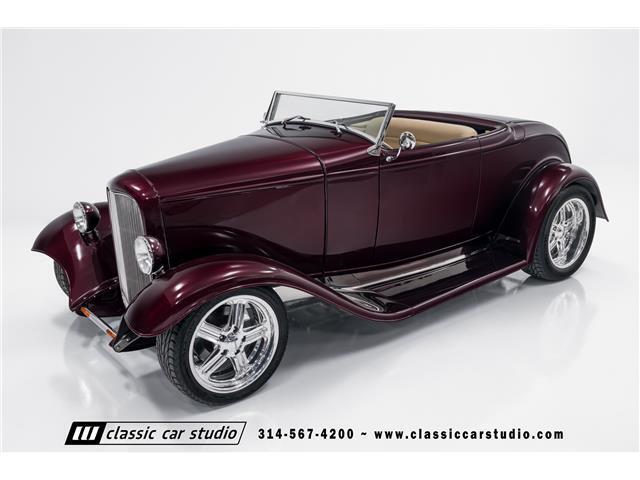 Ford-Custom-Cabriolet-1932-11