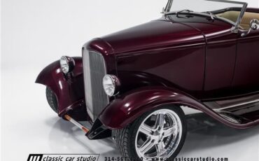 Ford-Custom-Cabriolet-1932-12