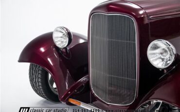 Ford-Custom-Cabriolet-1932-13