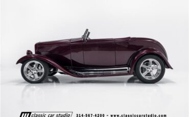 Ford-Custom-Cabriolet-1932-20