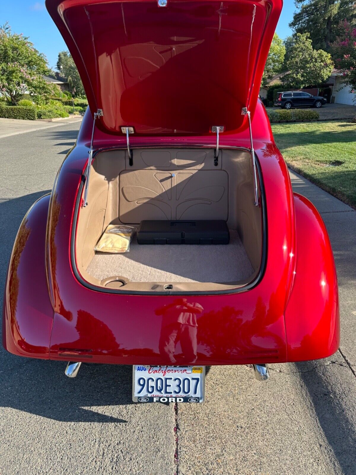 Ford-Custom-Coupe-1937-10