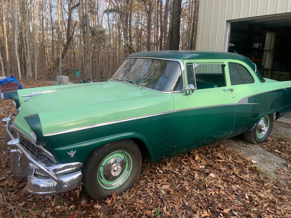 Ford-Customline-1956-1