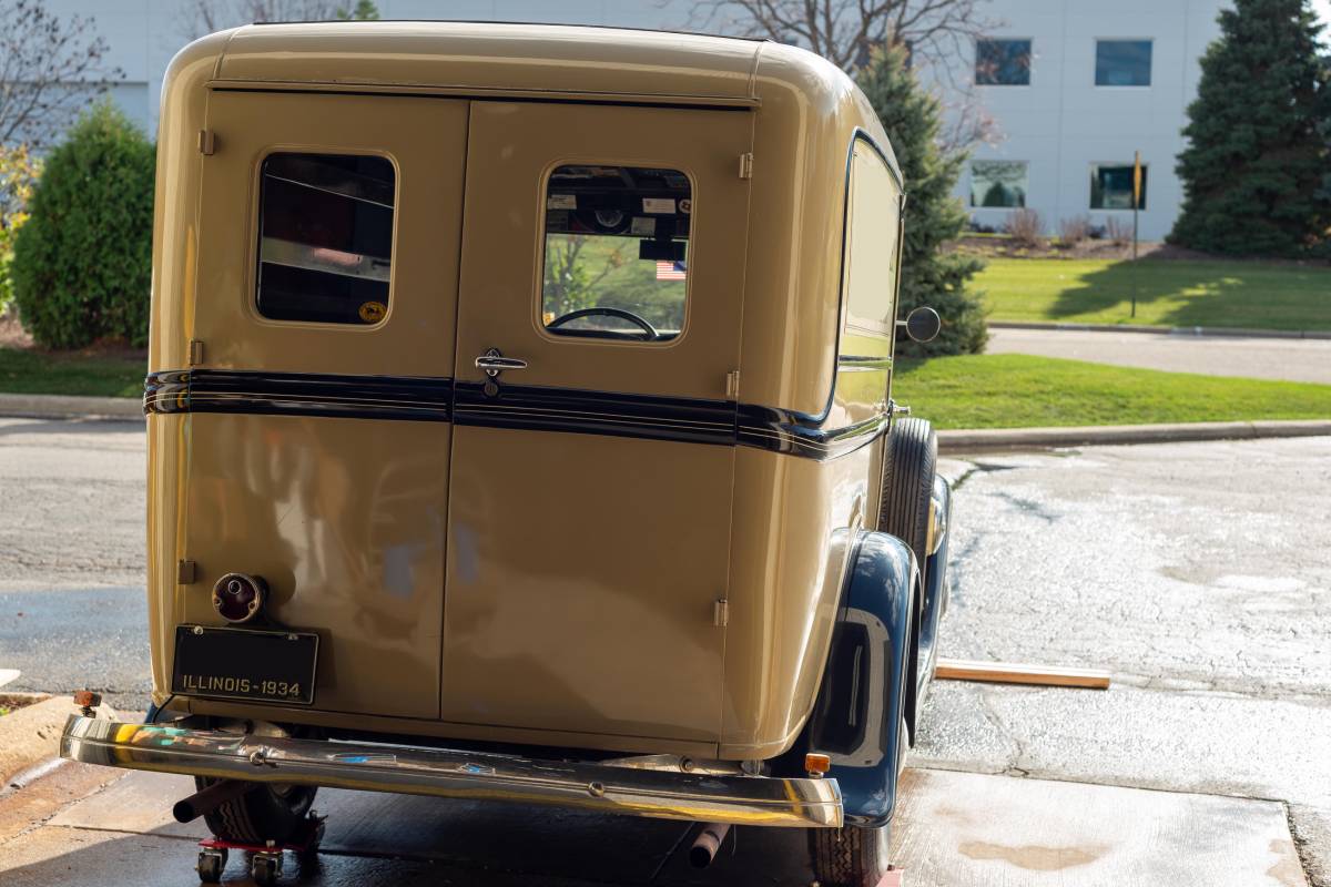 Ford-Delivery-panel-van-1934-9