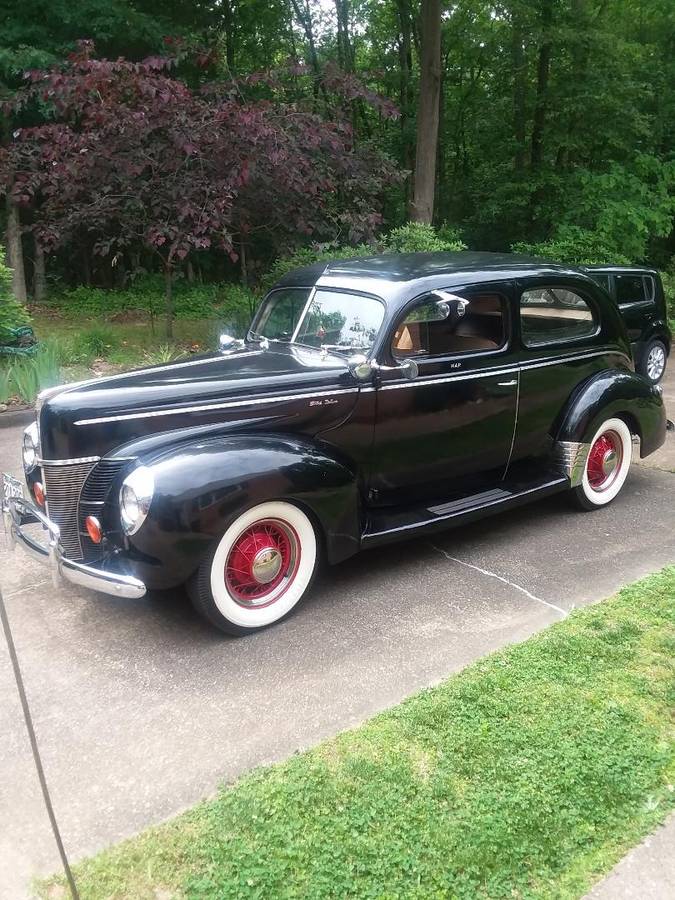 Ford-Deluxe-1940-2