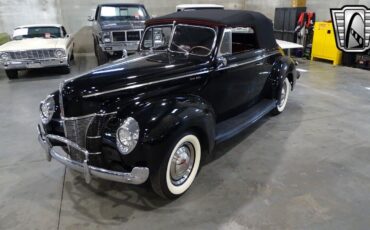 Ford-Deluxe-1940-6