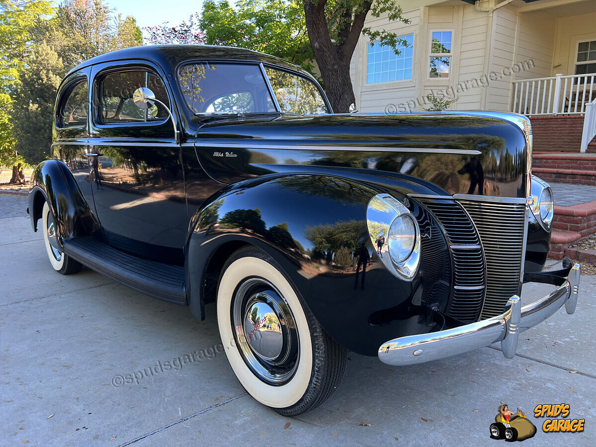 Ford-Deluxe-Berline-1940-6