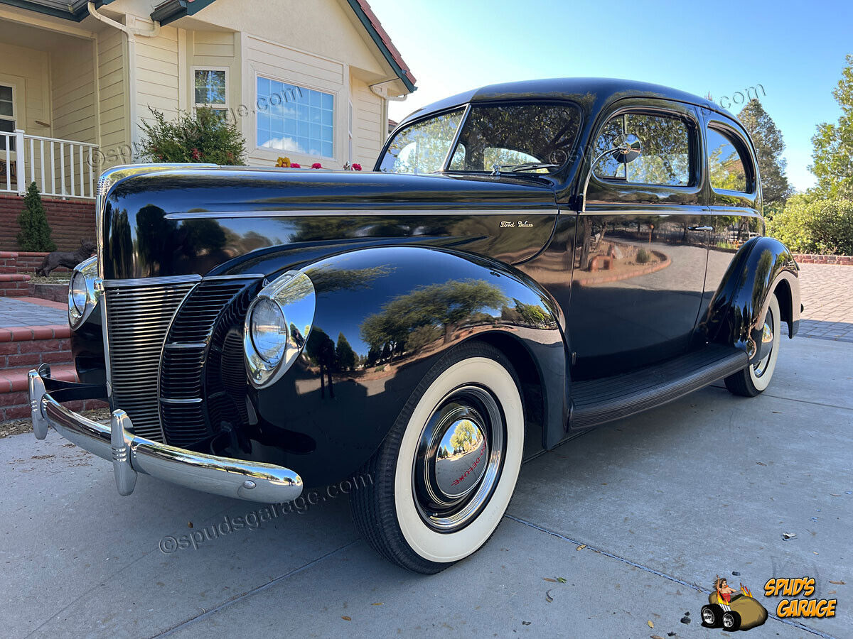 Ford Deluxe Berline 1940 à vendre