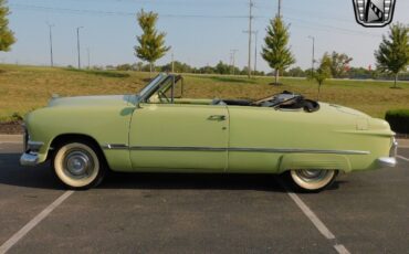 Ford-Deluxe-Cabriolet-1950-2