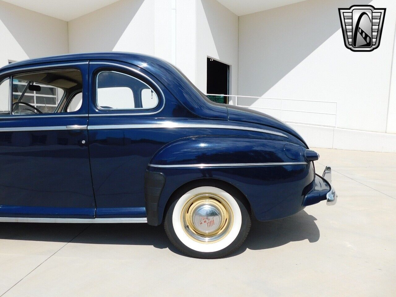 Ford-Deluxe-Coupe-1946-7