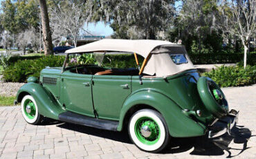 Ford-Deluxe-Phaeton-Cabriolet-1935-6