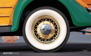 Ford-Deluxe-Wagon-Woodie-1935-11