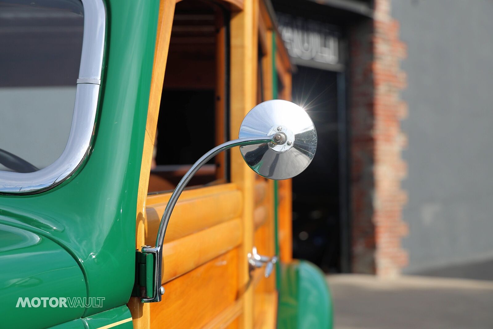 Ford-Deluxe-Wagon-Woodie-1935-20