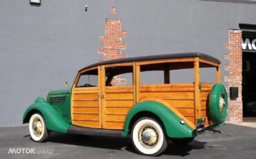 Ford-Deluxe-Wagon-Woodie-1935-30