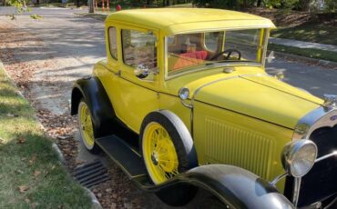 Ford-Deluxe-coupe-1930-14