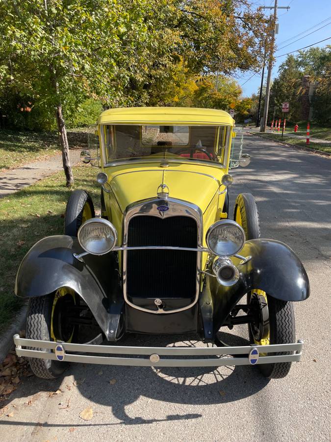 Ford-Deluxe-coupe-1930-15