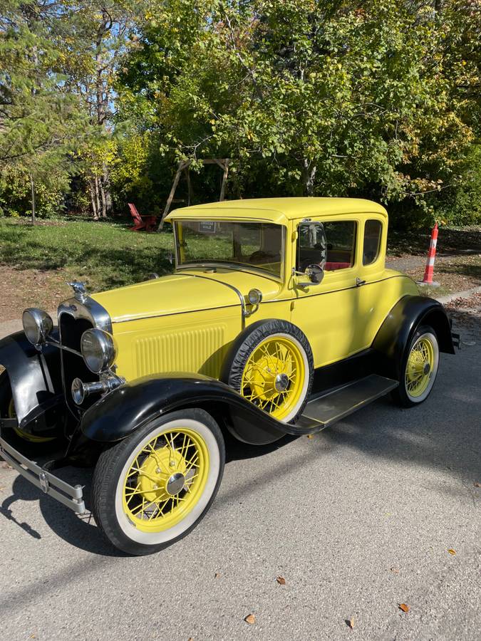 Ford-Deluxe-coupe-1930-16