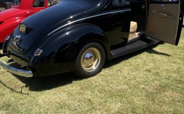 Ford-Deluxe-coupe-1940-7