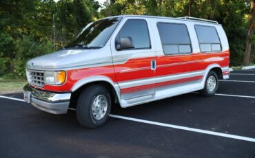 Ford-E-150-econoline-1993