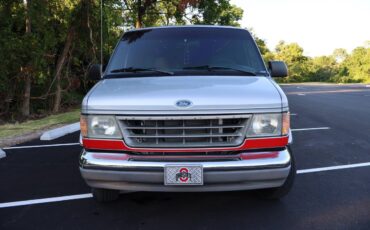 Ford-E-150-econoline-1993-9