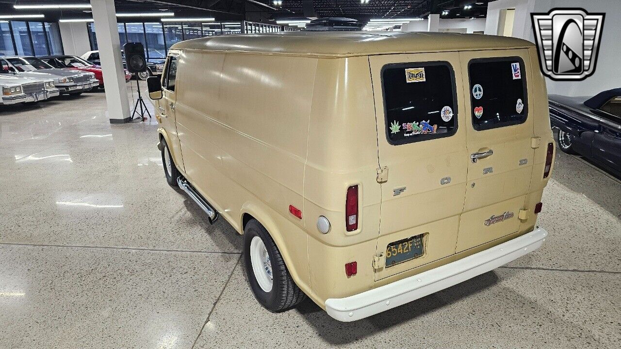 Ford-E-Series-Van-1973-3