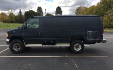 Ford-E-Series-Van-1995-1