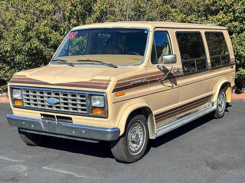 Ford-E-series-van-e150-1985-4