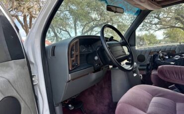 Ford-Econoline-e150-1994-19