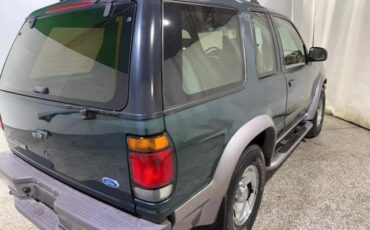 Ford-Explorer-SUV-1995-8