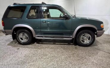 Ford-Explorer-SUV-1995-9