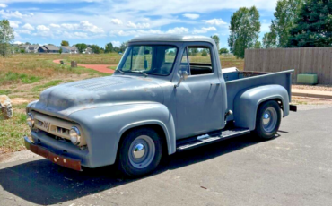 Ford F-100  1953