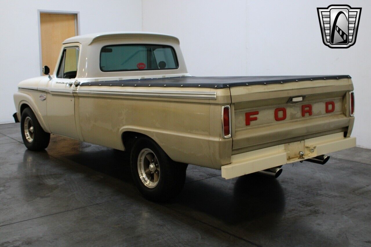 Ford-F-100-1966-10