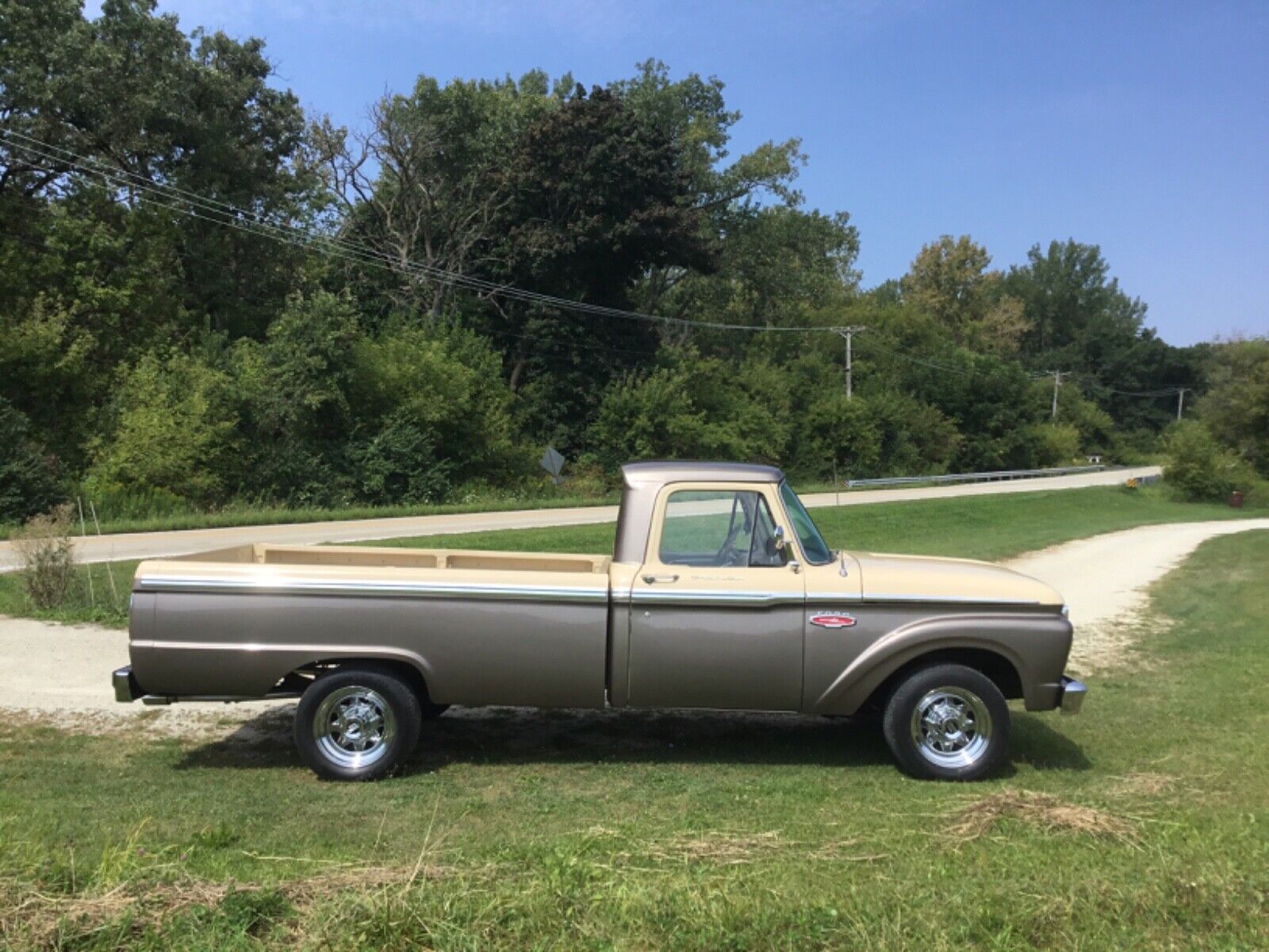 Ford-F-100-1966-30