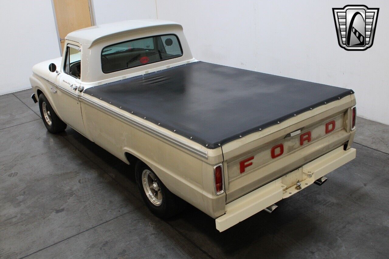 Ford-F-100-1966-5