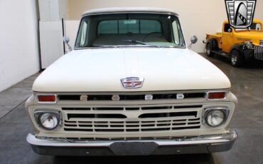 Ford-F-100-1966-7