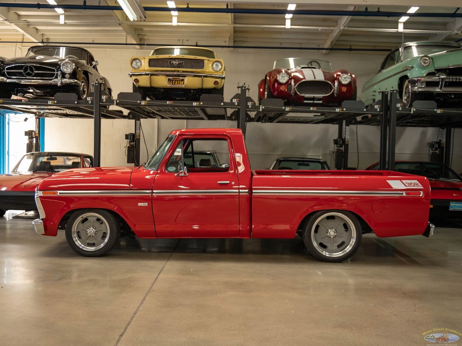 Ford-F-100-1973-5